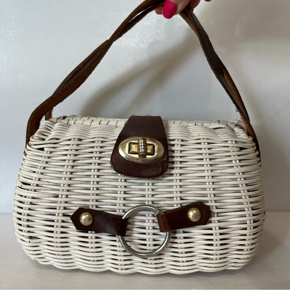 Vintage Mini White Wicker Bag - Picture 1 of 10